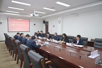 深化產教融合，共筑智造未來 我校與凱邁機電簽訂戰略合作框架協議及技術開發合同